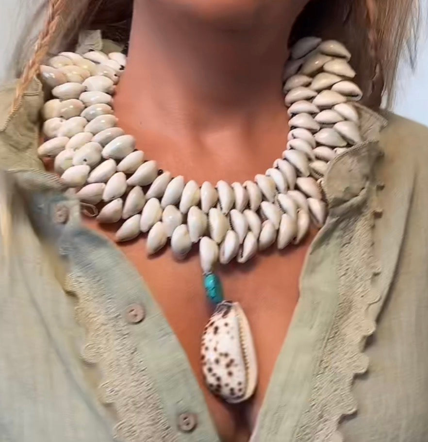 Collar caracolas