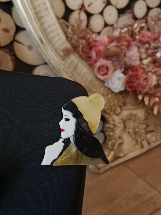 Broche Blanc