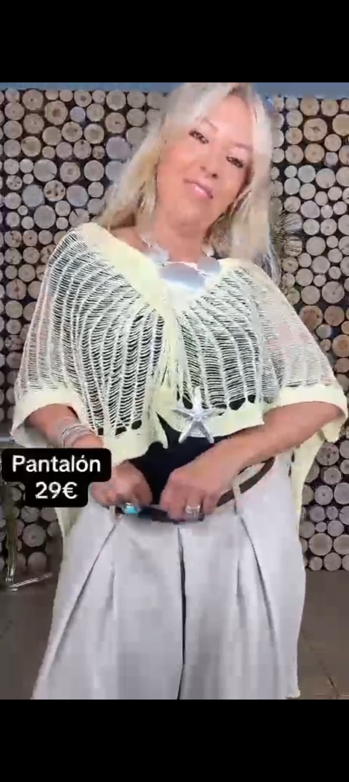 Poncho Red